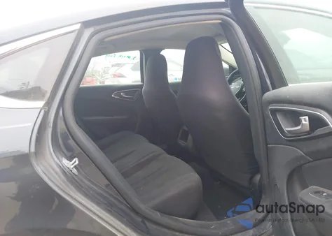 2016 Chrysler 200 Limited z USA, uszkodzony, nr VIN 1C3CCCAB0GN170544